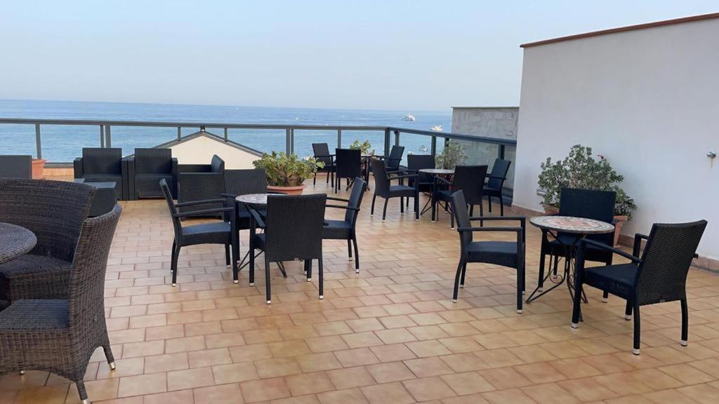 Aparthotel Sirina House Taormina Exterior foto